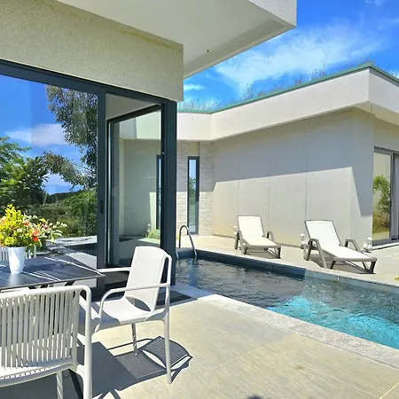 Sea View With Pool