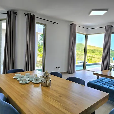 Sea View With Pool